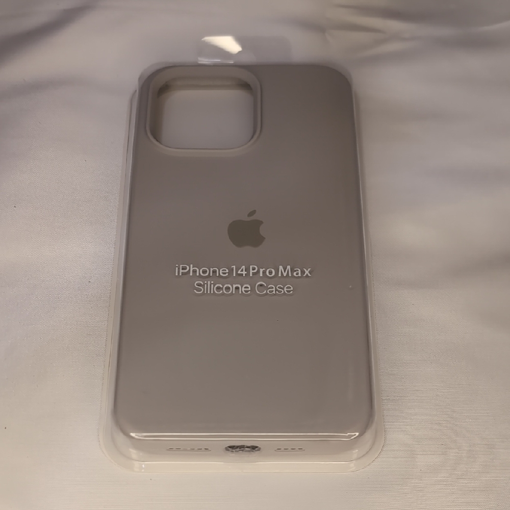 Apple iPhone 14 Pro Max Silicone Case - Silver